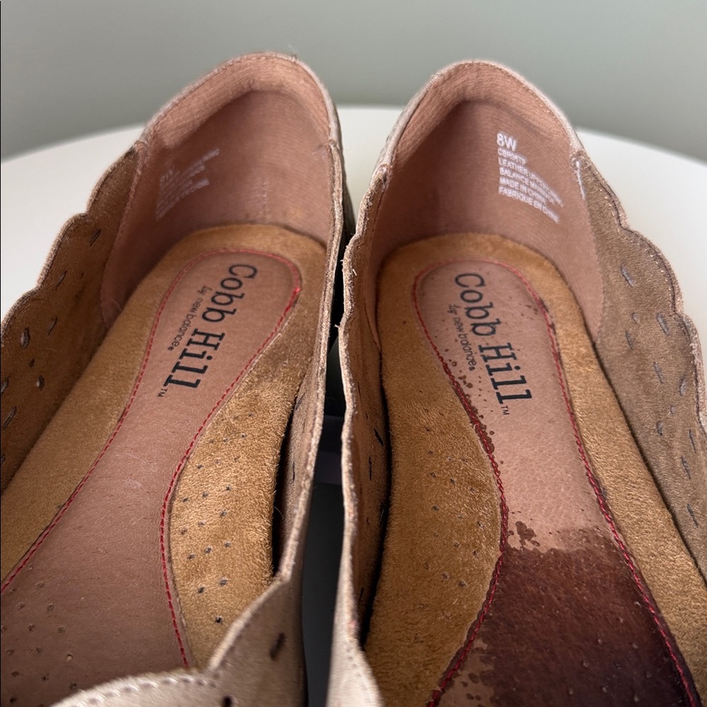 Cobb Hill Leather Suede ballet flats laser-cut detailing Tan Cushioned 8 WIDE - Picture 14 of 15